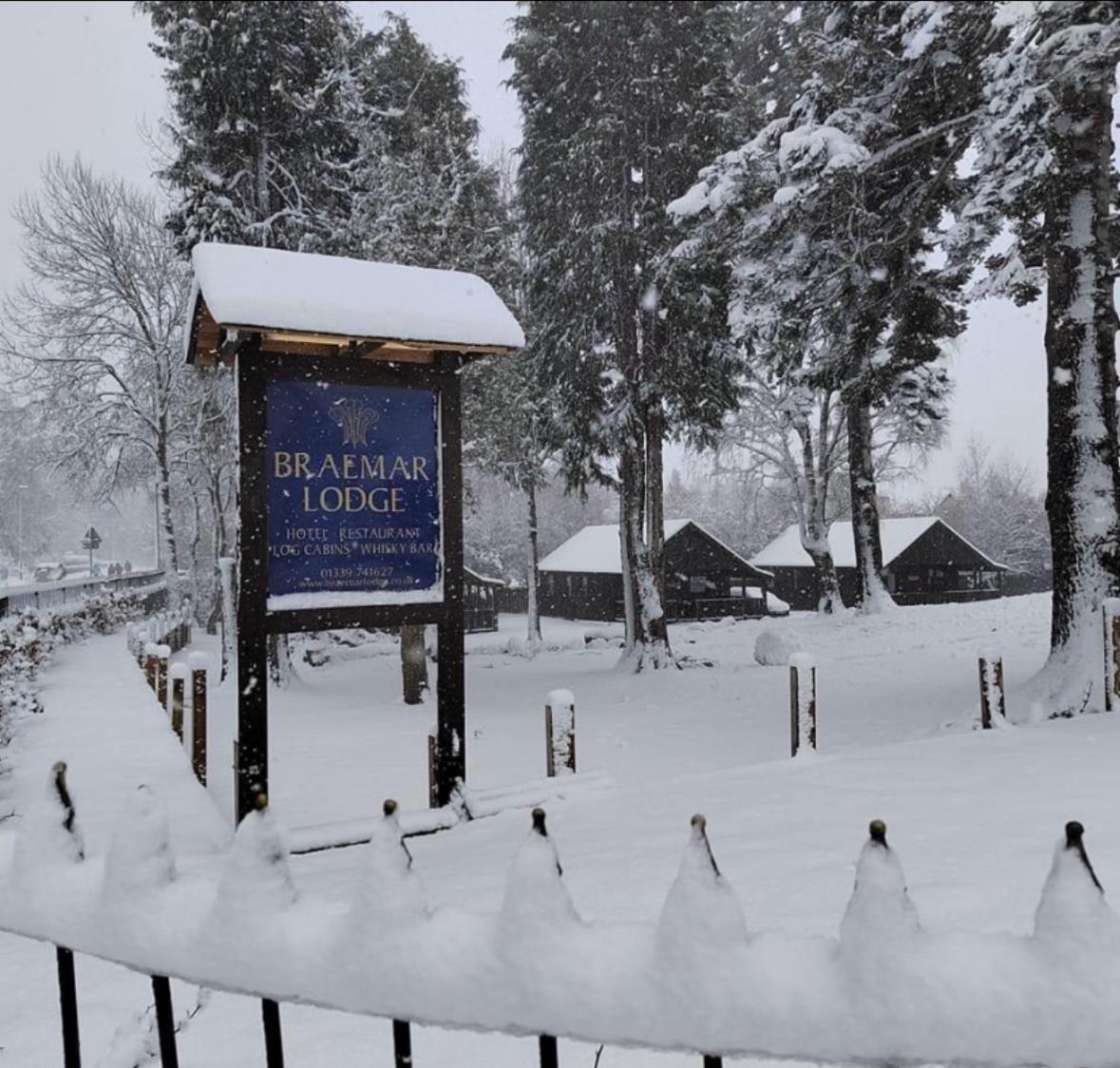 Braemar Lodge Cabins Not For Profit Экстерьер фото